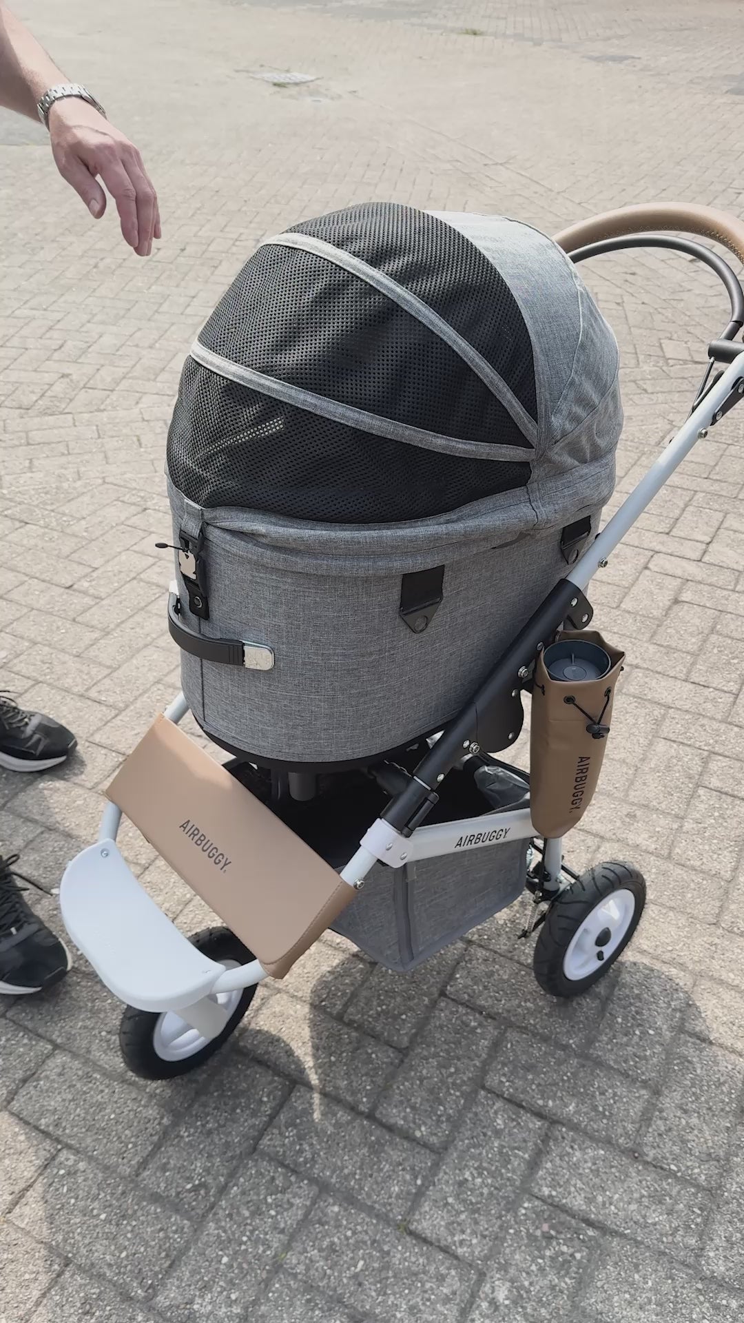 AirBuggy Dome 3 Large – Cacao – luxe hondenbuggy kattenbuggy