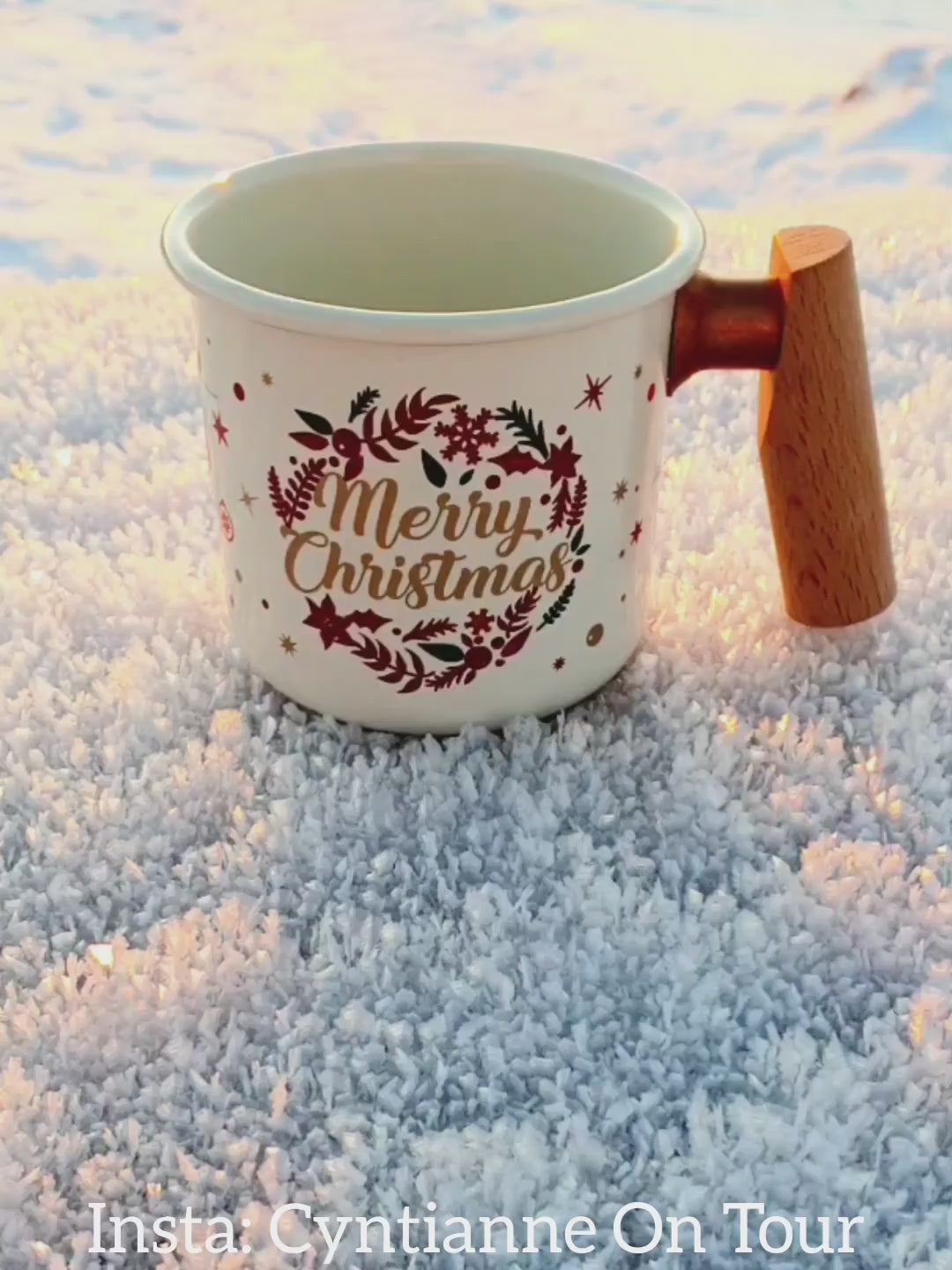 Truvii Enamel Mug with Wooden Handle - Christmas Limited Edition
